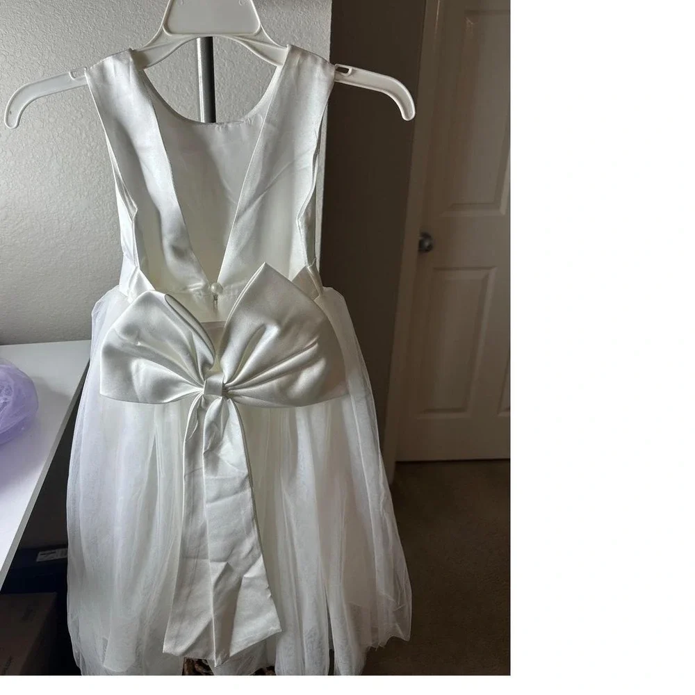 Flower Girl Dress Kids 4Y White Good Satin Tulle Big Bow V-Back Gown